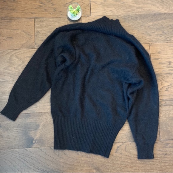 Vintage Carlisle Angora Rabbit Hair Fluffy Sweater - Picture 7 of 7